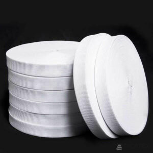 Elástico com 20 milímetros de embutir em crochet